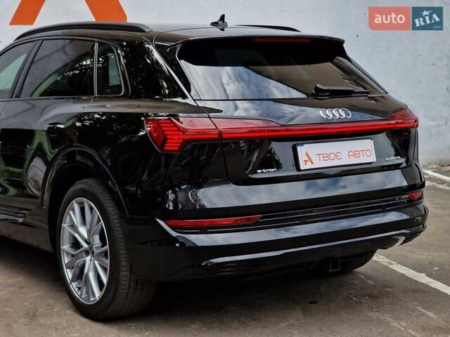 Ауди E-Tron, объемом двигателя 0 л и пробегом 40 тыс. км за 45990 $, фото 26 на Automoto.ua