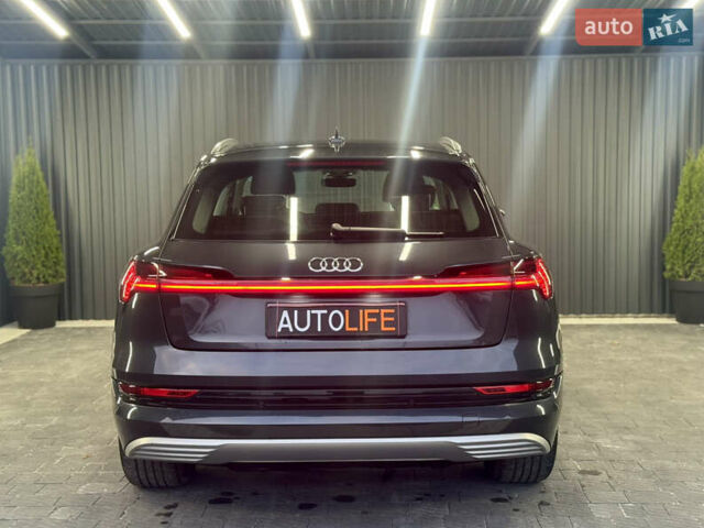 Ауді E-Tron, об'ємом двигуна 0 л та пробігом 190 тис. км за 23999 $, фото 8 на Automoto.ua
