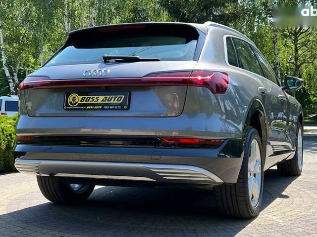 Ауди E-Tron, объемом двигателя 0 л и пробегом 57 тыс. км за 37900 $, фото 6 на Automoto.ua