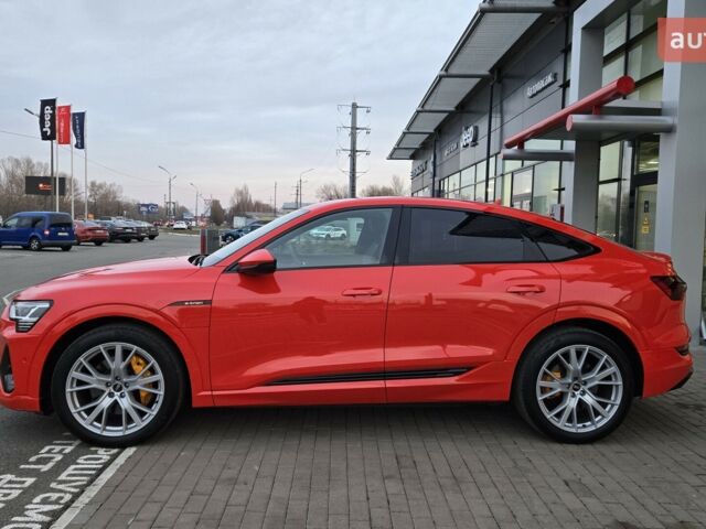 купить новое авто Ауди E-Tron 2021 года от официального дилера E-Car Ауди фото