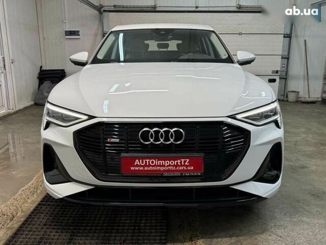 Ауди E-Tron, объемом двигателя 0 л и пробегом 82 тыс. км за 38400 $, фото 11 на Automoto.ua