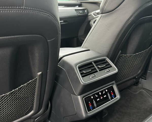 Ауди E-Tron, объемом двигателя 0 л и пробегом 34 тыс. км за 42300 $, фото 16 на Automoto.ua