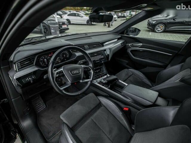 Ауді E-Tron, об'ємом двигуна 0 л та пробігом 75 тис. км за 37900 $, фото 28 на Automoto.ua