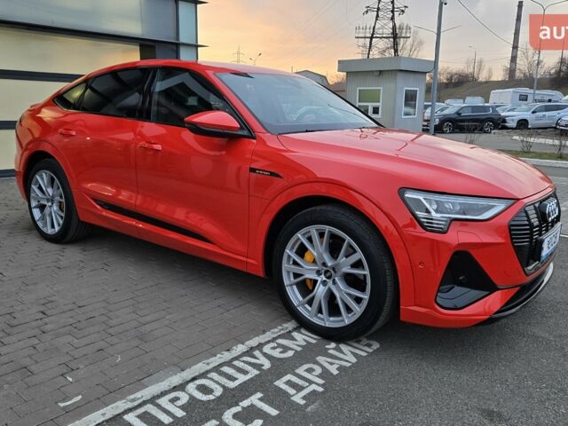 купить новое авто Ауди E-Tron 2021 года от официального дилера E-Car Ауди фото