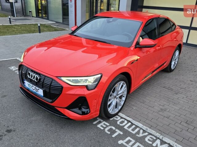 купить новое авто Ауди E-Tron 2021 года от официального дилера E-Car Ауди фото