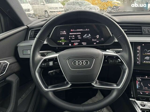 Ауди E-Tron, объемом двигателя 0 л и пробегом 73 тыс. км за 37300 $, фото 17 на Automoto.ua