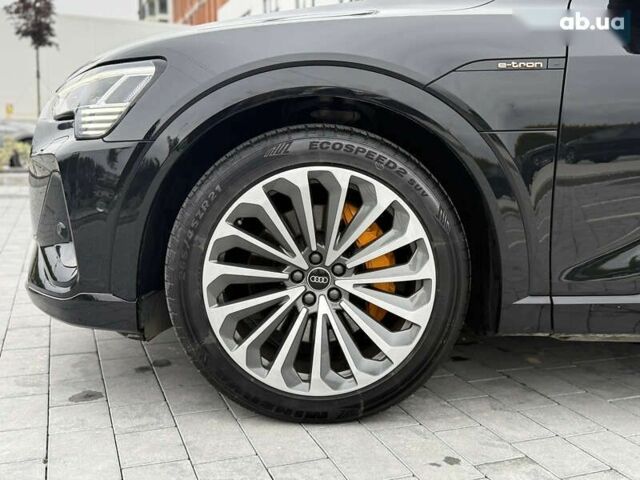 Ауди E-Tron, объемом двигателя 0 л и пробегом 70 тыс. км за 38800 $, фото 7 на Automoto.ua