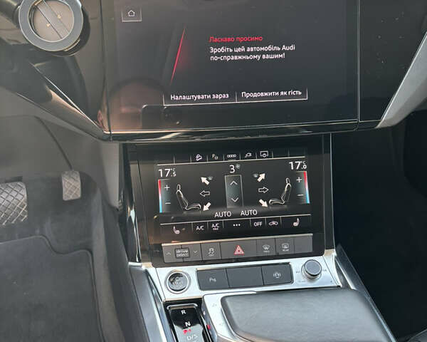 Ауди E-Tron, объемом двигателя 0 л и пробегом 40 тыс. км за 35000 $, фото 25 на Automoto.ua