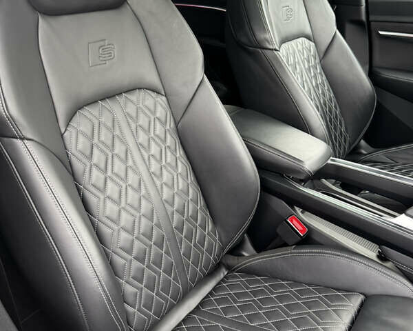 Ауди E-Tron, объемом двигателя 0 л и пробегом 34 тыс. км за 42300 $, фото 25 на Automoto.ua