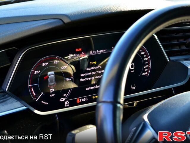 Ауди E-Tron 2021 в Днепре (Днепропетровске) на Automoto.ua Ауди E-Tron, объемом двигателя 1 л и пробегом 99 тыс. км за 36999 $, фото 10 на Automoto.ua