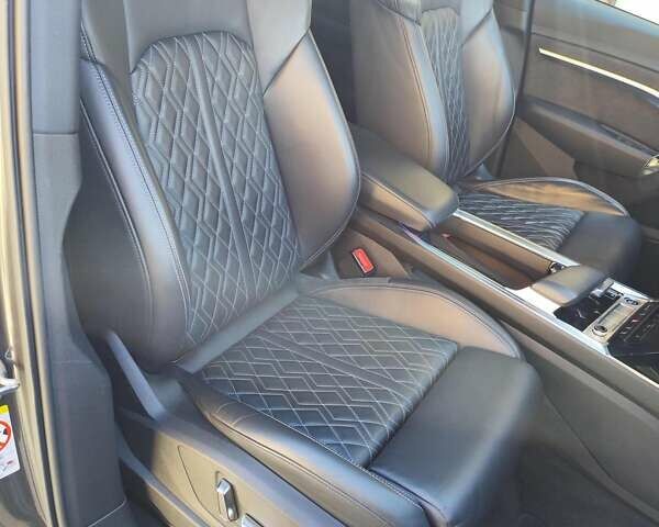 Ауді E-Tron, об'ємом двигуна 0 л та пробігом 94 тис. км за 39900 $, фото 11 на Automoto.ua