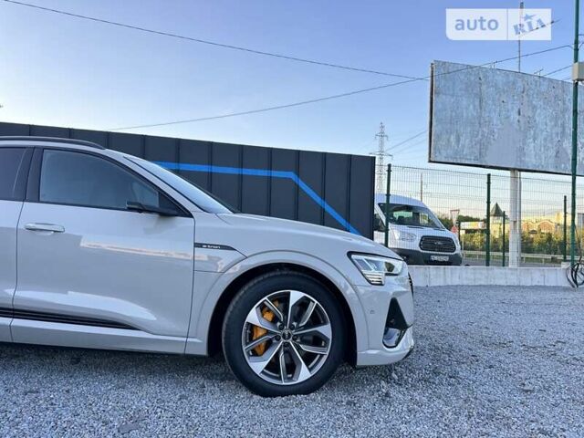 Ауді E-Tron, об'ємом двигуна 0 л та пробігом 27 тис. км за 54499 $, фото 2 на Automoto.ua