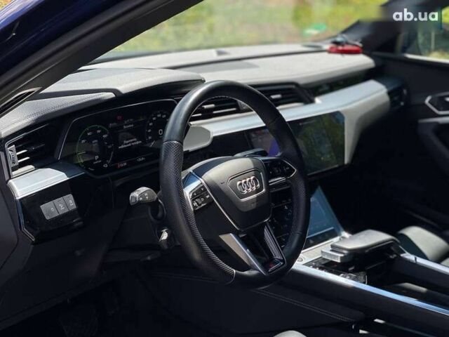 Ауди E-Tron, объемом двигателя 0 л и пробегом 72 тыс. км за 42390 $, фото 15 на Automoto.ua