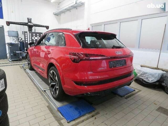 Ауді E-Tron, об'ємом двигуна 0 л та пробігом 28 тис. км за 46722 $, фото 2 на Automoto.ua