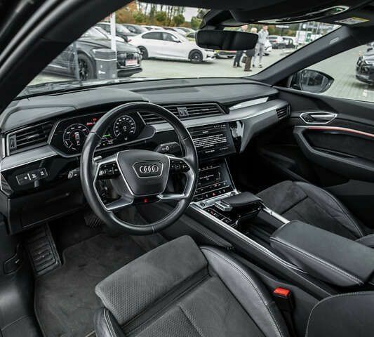 Ауді E-Tron, об'ємом двигуна 0 л та пробігом 75 тис. км за 37900 $, фото 27 на Automoto.ua