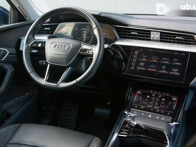 Ауди E-Tron, объемом двигателя 0 л и пробегом 22 тыс. км за 40400 $, фото 17 на Automoto.ua
