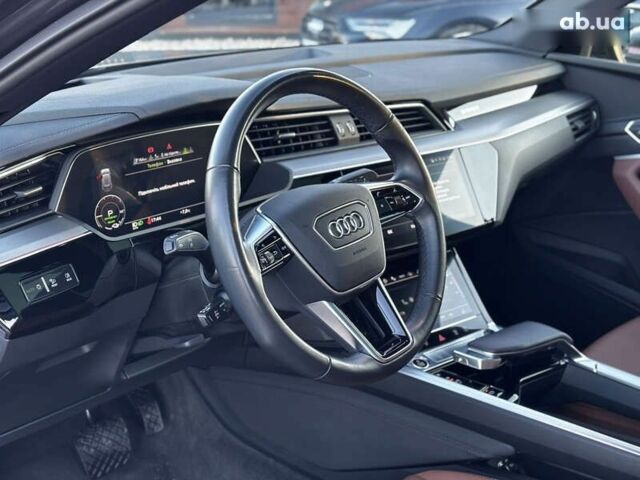 Ауді E-Tron, об'ємом двигуна 0 л та пробігом 70 тис. км за 42850 $, фото 24 на Automoto.ua