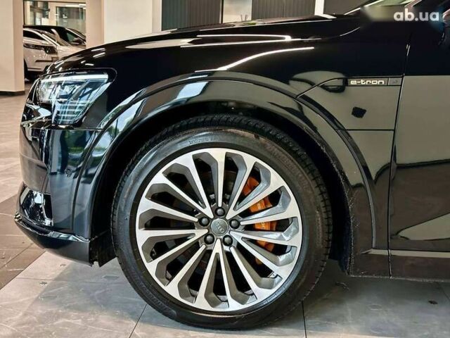 Ауди E-Tron, объемом двигателя 0 л и пробегом 69 тыс. км за 35000 $, фото 6 на Automoto.ua