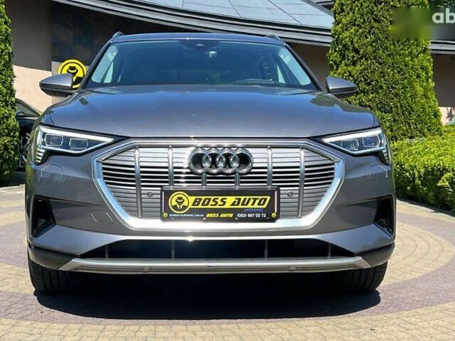 Ауди E-Tron, объемом двигателя 0 л и пробегом 57 тыс. км за 37900 $, фото 1 на Automoto.ua