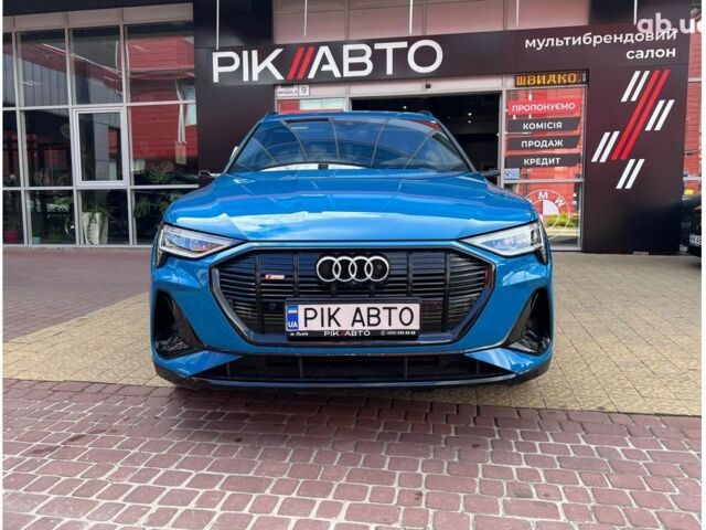 Ауди E-Tron, объемом двигателя 0 л и пробегом 2 тыс. км за 56000 $, фото 2 на Automoto.ua