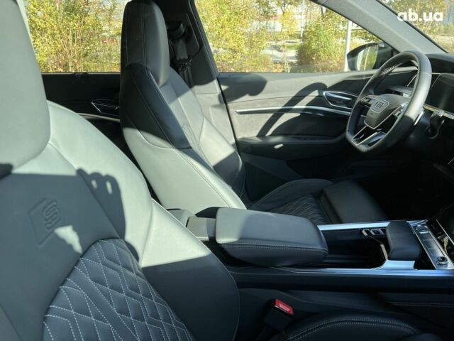 Ауди E-Tron, объемом двигателя 0 л и пробегом 30 тыс. км за 59665 $, фото 21 на Automoto.ua