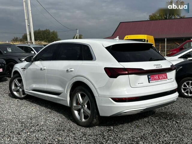 Ауди E-Tron, объемом двигателя 0 л и пробегом 101 тыс. км за 38500 $, фото 7 на Automoto.ua