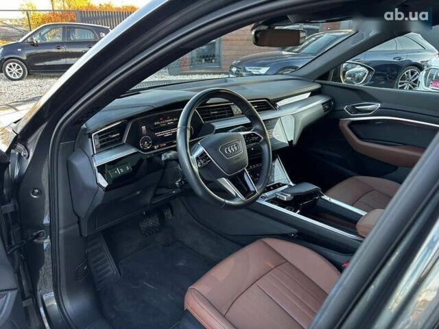 Ауді E-Tron, об'ємом двигуна 0 л та пробігом 70 тис. км за 42850 $, фото 23 на Automoto.ua