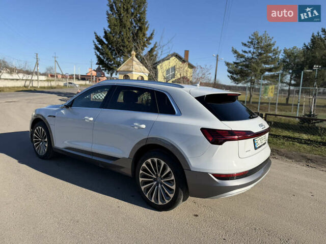 Ауді E-Tron, об'ємом двигуна 0 л та пробігом 129 тис. км за 28500 $, фото 3 на Automoto.ua