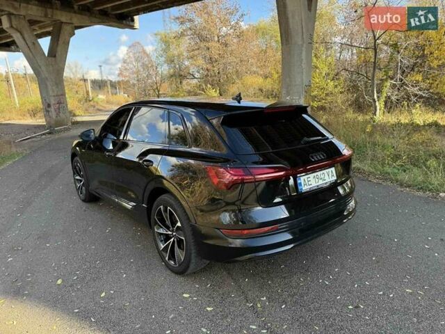 Ауди E-Tron, объемом двигателя 0 л и пробегом 65 тыс. км за 25599 $, фото 5 на Automoto.ua