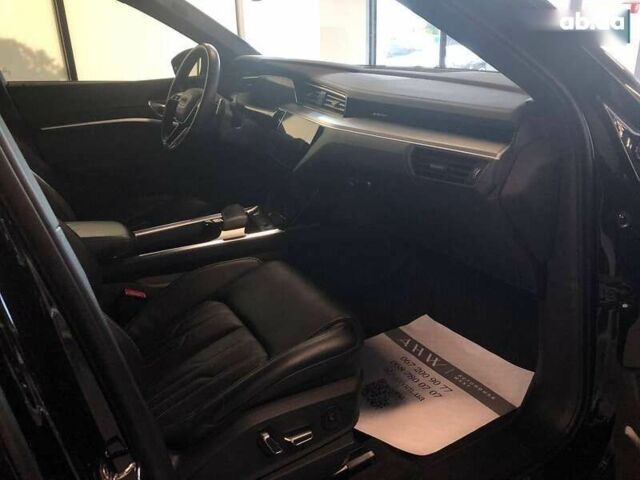 Ауди E-Tron, объемом двигателя 0 л и пробегом 68 тыс. км за 42500 $, фото 24 на Automoto.ua