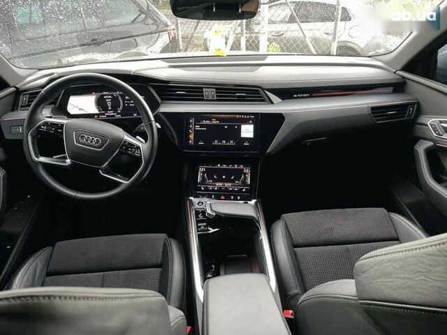Ауди E-Tron, объемом двигателя 0 л и пробегом 29 тыс. км за 33999 $, фото 18 на Automoto.ua