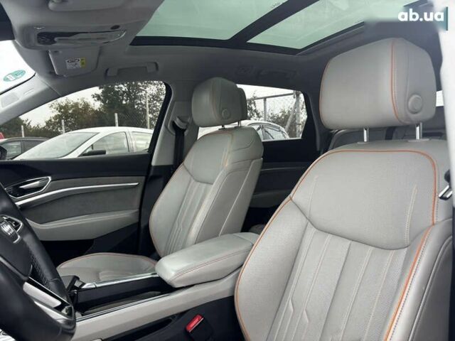 Ауди E-Tron, объемом двигателя 0 л и пробегом 101 тыс. км за 38500 $, фото 15 на Automoto.ua