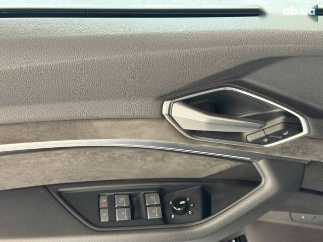 Ауди E-Tron, объемом двигателя 0 л и пробегом 72 тыс. км за 42200 $, фото 12 на Automoto.ua