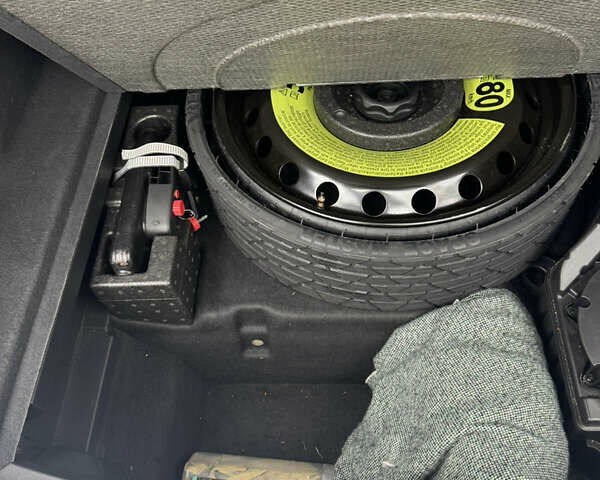 Ауди E-Tron, объемом двигателя 0 л и пробегом 75 тыс. км за 33700 $, фото 9 на Automoto.ua
