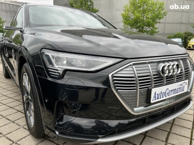 Ауди E-Tron, объемом двигателя 0 л и пробегом 42 тыс. км за 74120 $, фото 20 на Automoto.ua