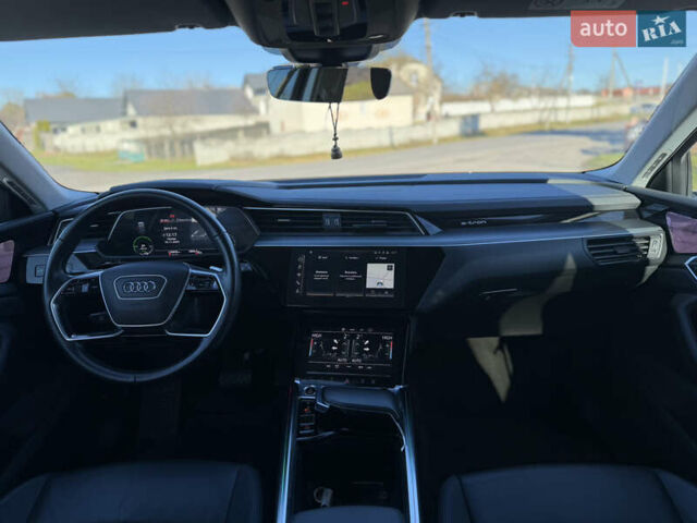 Ауді E-Tron, об'ємом двигуна 0 л та пробігом 129 тис. км за 28500 $, фото 12 на Automoto.ua