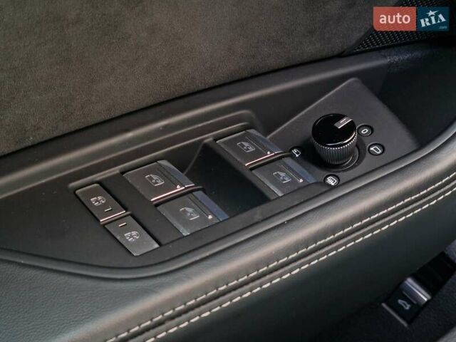 Ауди E-Tron, объемом двигателя 0 л и пробегом 40 тыс. км за 45990 $, фото 53 на Automoto.ua