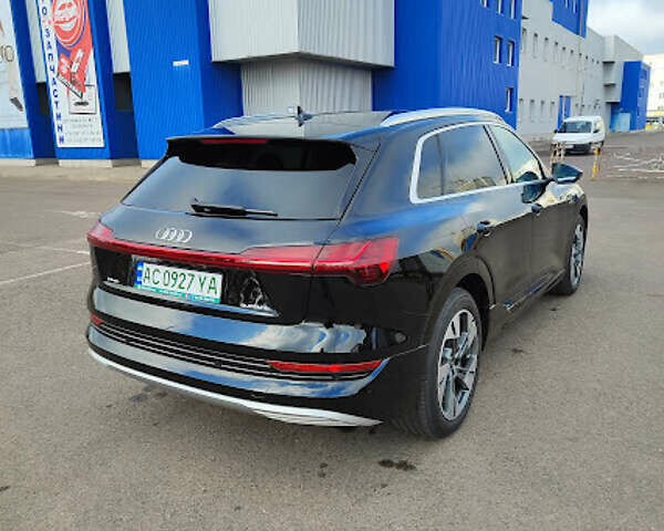 Ауди E-Tron, объемом двигателя 0 л и пробегом 56 тыс. км за 32000 $, фото 15 на Automoto.ua