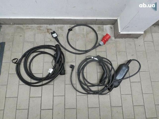 Ауді E-Tron, об'ємом двигуна 0 л та пробігом 28 тис. км за 46722 $, фото 10 на Automoto.ua