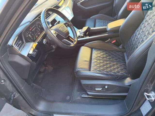 Ауді E-Tron, об'ємом двигуна 0 л та пробігом 94 тис. км за 39900 $, фото 19 на Automoto.ua