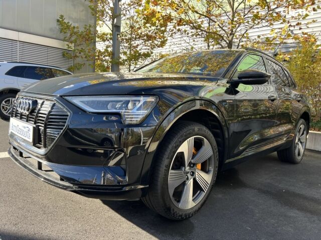 Ауди E-Tron, объемом двигателя 0 л и пробегом 30 тыс. км за 59665 $, фото 6 на Automoto.ua