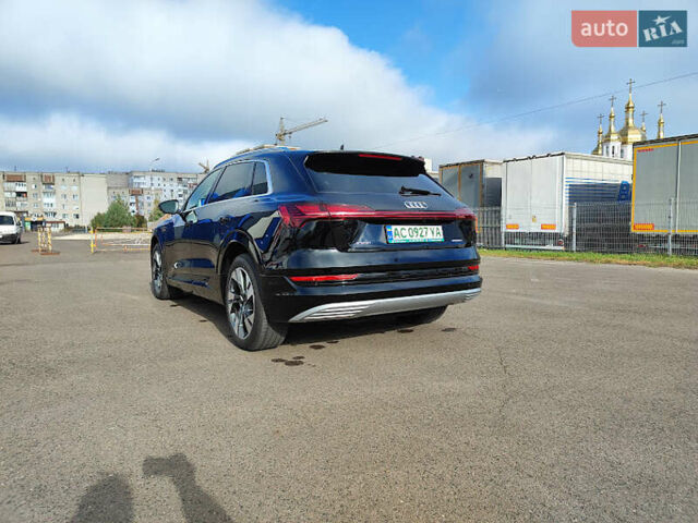 Ауди E-Tron, объемом двигателя 0 л и пробегом 56 тыс. км за 32000 $, фото 9 на Automoto.ua