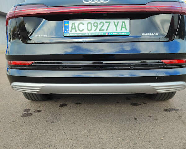 Ауди E-Tron, объемом двигателя 0 л и пробегом 56 тыс. км за 32000 $, фото 21 на Automoto.ua