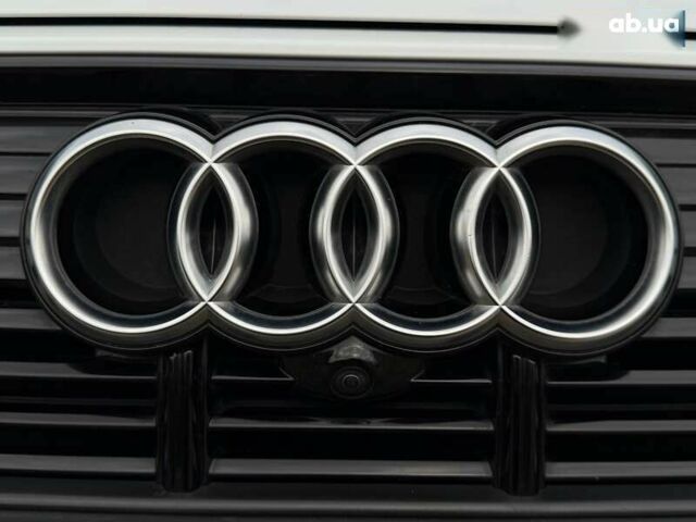 Ауди E-Tron, объемом двигателя 0 л и пробегом 82 тыс. км за 38400 $, фото 5 на Automoto.ua