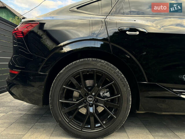 Ауди E-Tron, объемом двигателя 0 л и пробегом 35 тыс. км за 30000 $, фото 14 на Automoto.ua