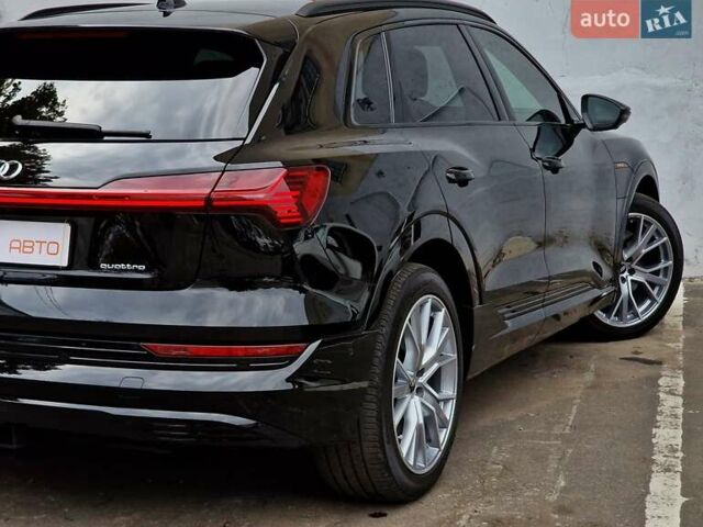 Ауди E-Tron, объемом двигателя 0 л и пробегом 40 тыс. км за 45990 $, фото 29 на Automoto.ua
