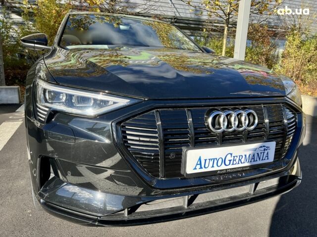 Ауди E-Tron, объемом двигателя 0 л и пробегом 30 тыс. км за 59665 $, фото 1 на Automoto.ua