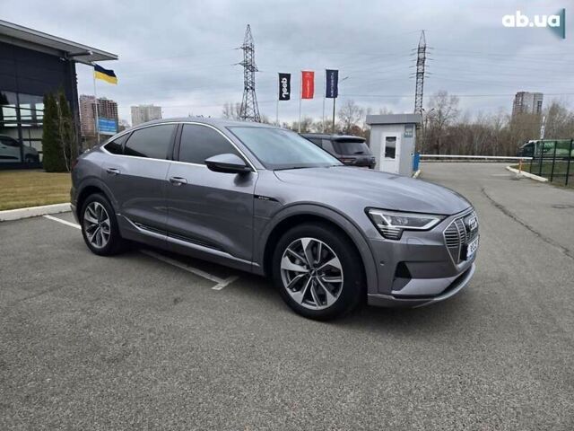 Ауди E-Tron, объемом двигателя 0 л и пробегом 78 тыс. км за 34998 $, фото 8 на Automoto.ua