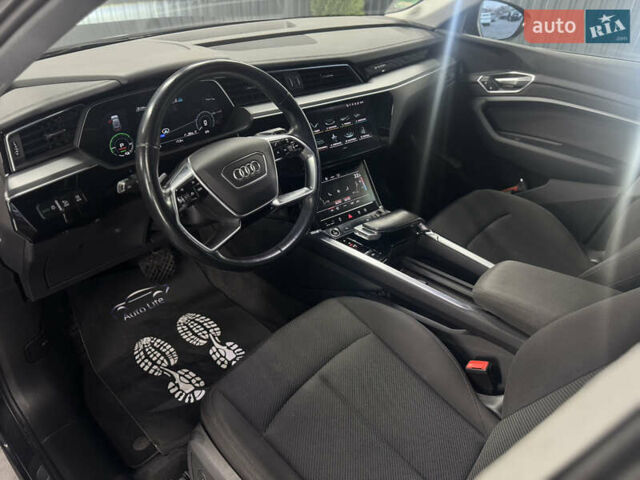 Ауді E-Tron, об'ємом двигуна 0 л та пробігом 190 тис. км за 23999 $, фото 3 на Automoto.ua