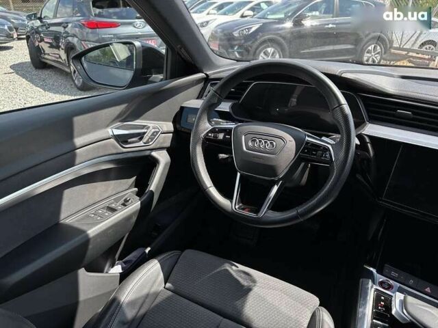 Ауди E-Tron, объемом двигателя 0 л и пробегом 115 тыс. км за 37600 $, фото 27 на Automoto.ua